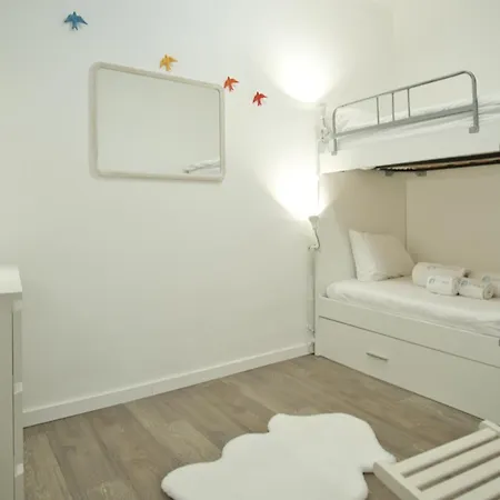 Daire Charming 3br In The Heart Of Town By Feel Nazaré