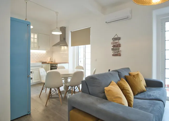 Appartement Charming 3br In The Heart Of Town By Feel