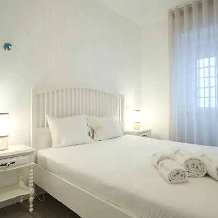 アパート Charming 3br In The Heart Of Town By Feel ナザレ